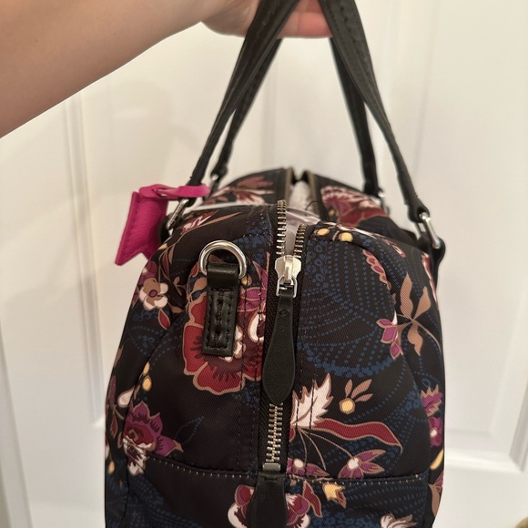 Vera Bradley Midtown Satchel Garden Dream new with tags - Picture 3 of 3